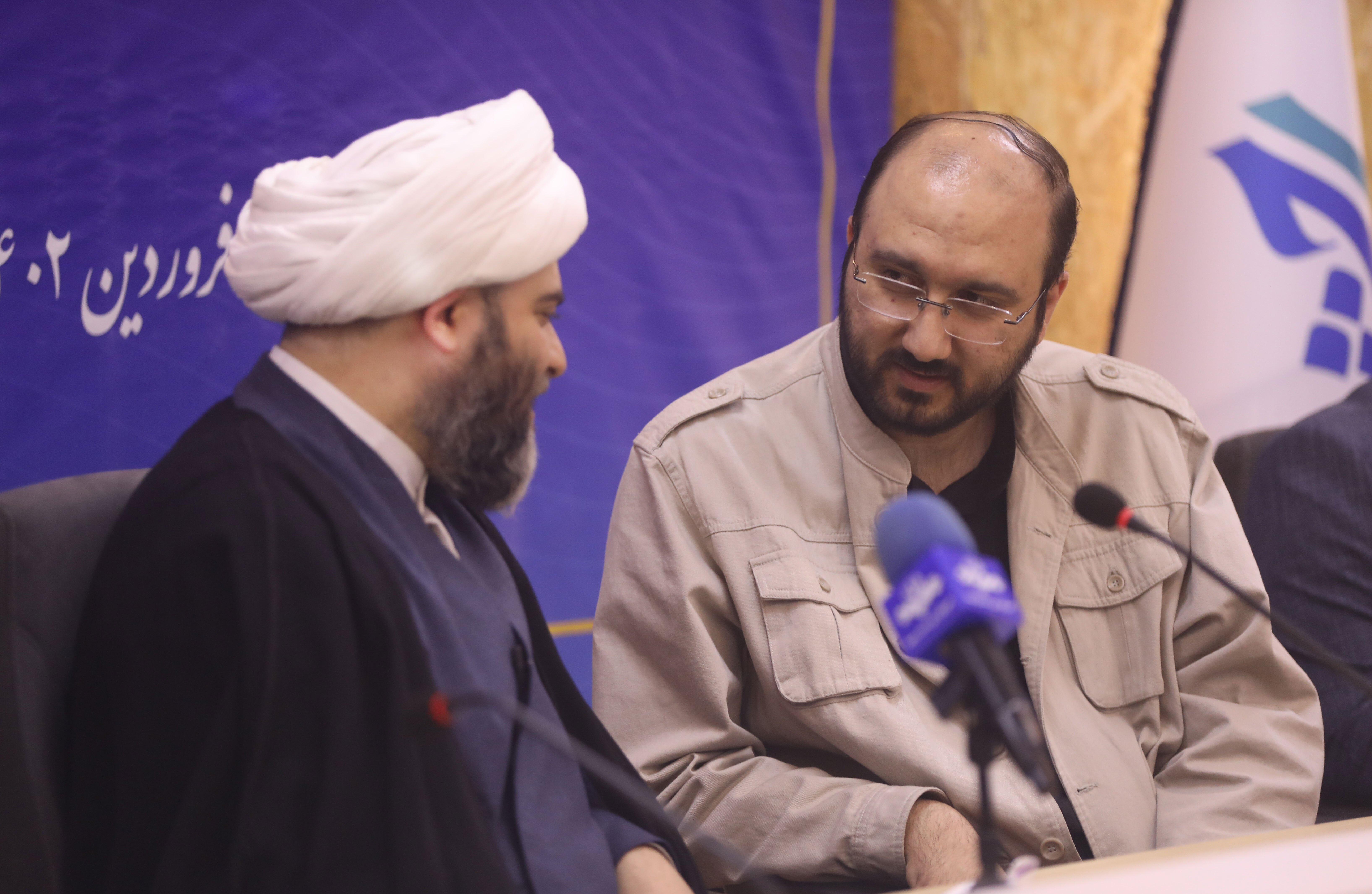 حجت الاسلام قمی: شوق قلبی مردم به قرآن باعث موفقیت برنامه «محفل» شده است حجت الاسلام قمی: شوق قلبی مردم به قرآن باعث موفقیت برنامه «محفل» شده است