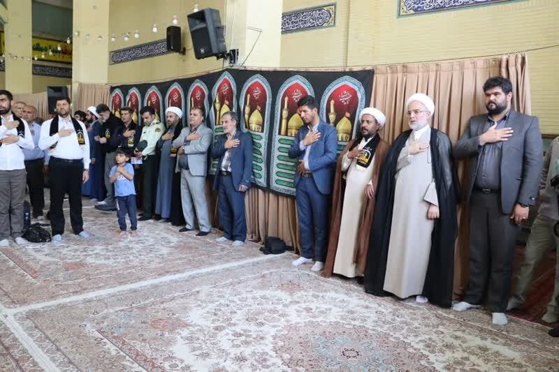 همایش بزرگ پرچمداران بصیرت در سنندج برگزار شد همایش بزرگ پرچمداران بصیرت در سنندج برگزار شد