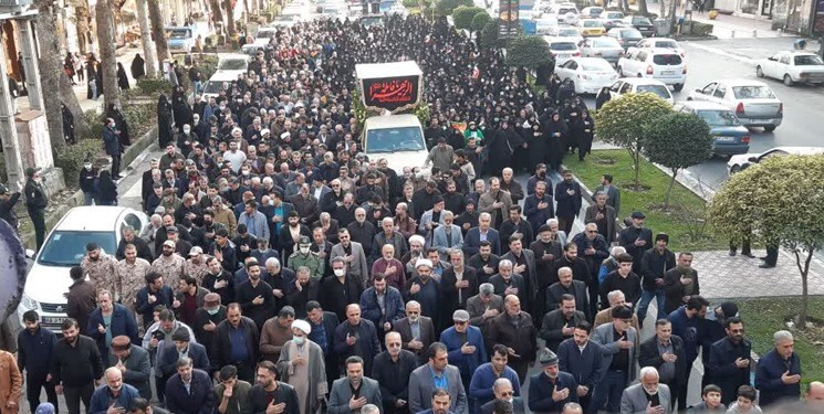 پیکر مطهر یک شهید گمنام در شهر اصفهان تشییع میشود پیکر مطهر یک شهید گمنام در شهر اصفهان تشییع میشود