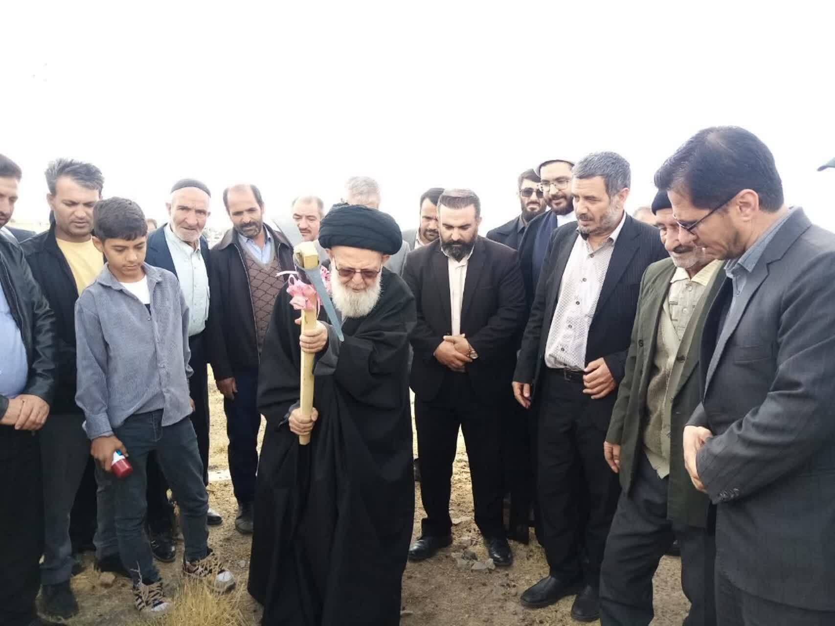 کلنگ زنی و تأسیس خانه قرآن ارمغانخانه کلنگ زنی و تأسیس خانه قرآن ارمغانخانه