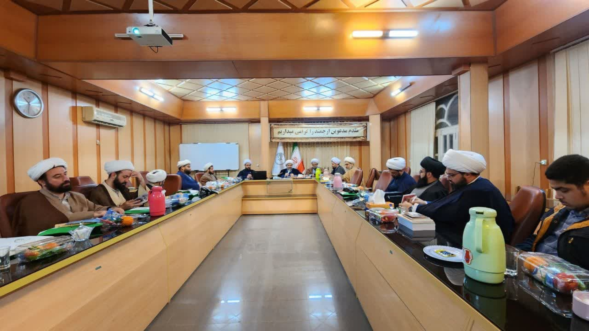 مازندران| نشست تبیینی نهضت زندگی با آیه ها در جمع مجمع روحانيون انقلابی