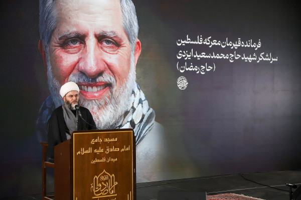 باید از شهدا یاد بگیریم که با رفتارهایمان دل دشمن را بلرزانیم، نه مردم؛ و باید دل مردمان‌مان را قرص کنیم نه دشمن