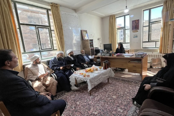 حضور پشتیبان سازمان دارالقرآن در جمع قرآنیان استان