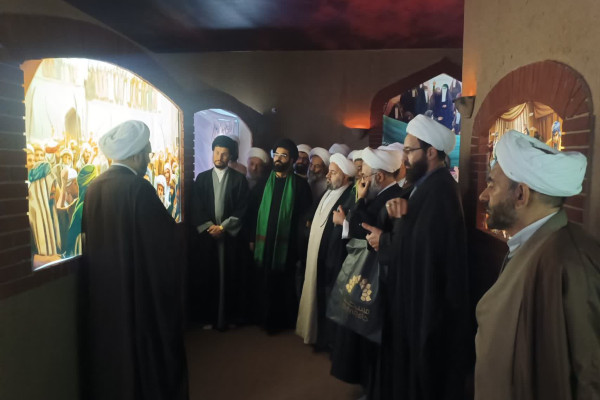 ائمه جمعه همدان با الگوهای نوین جامعه‌پردازی اسلامی آشنا شدند