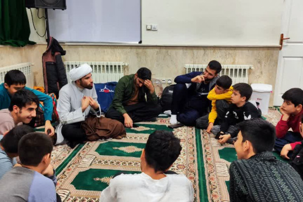 برپایی حلقه‌های بصیرتی و طرح‌های قرآنی در آیین معنوی اعتکاف کردستان