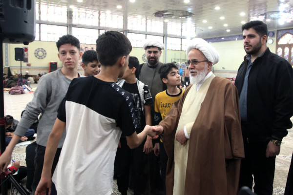 حجت‌الاسلام‌و‌المسلمین غفوری، نماینده ولی‌فقیه در استان و امام‌جمعه کرمانشاه در جمع معتکفین