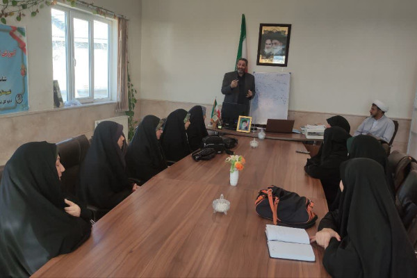 برگزاری دوره تدبر سطح 2 قرآن کریم شهرستان صحنه