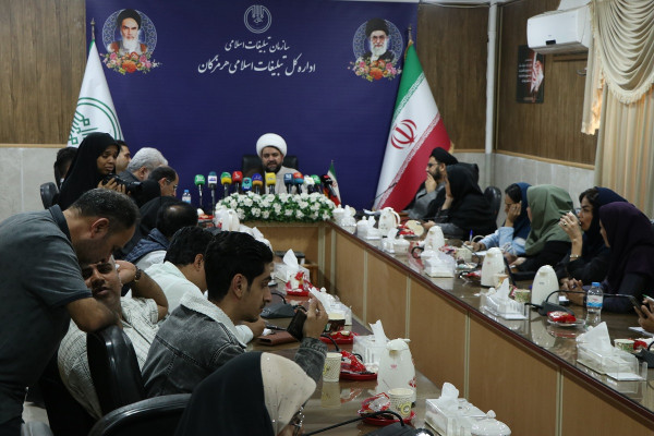 نشست خبری اصحاب رسانه با مدیر کل تبلیغات اسلامی هرمزگان