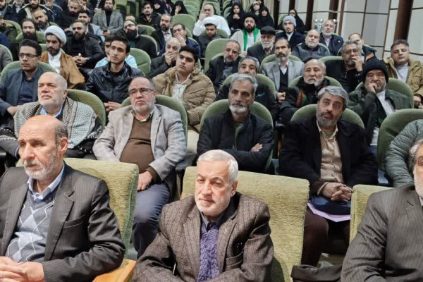 مداحان در خط مقدم مقابله با تکرار تاریخ