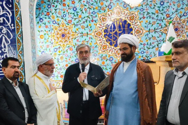 حضور معاون فرهنگی تبلیغات اسلامی فارس در نماز جمعه اهل سنت شیراز